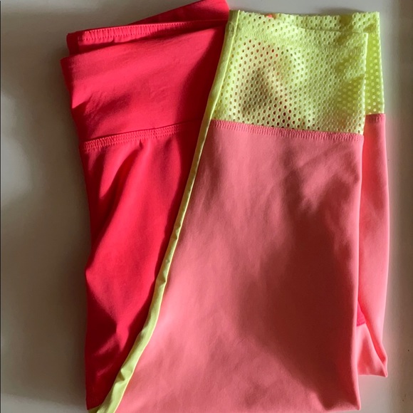 Adidas Color Block 3/4 Workout Leggings - Picture 2 of 7